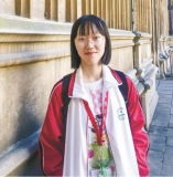 武漢美女學(xué)霸高考725分