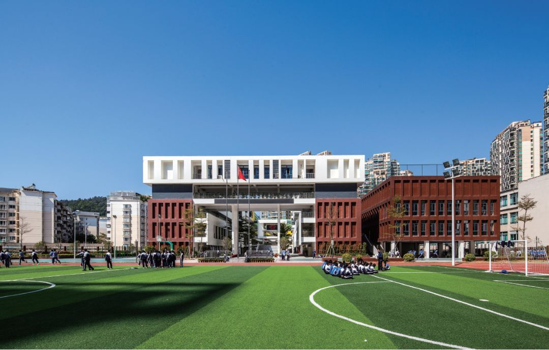 深圳賢義外國語學(xué)校