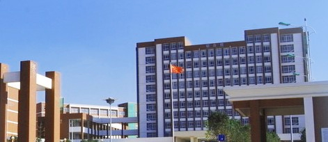 上海理工大學(xué)附屬實驗初級中學(xué)