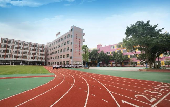 東莞長安東安初級中學(xué)