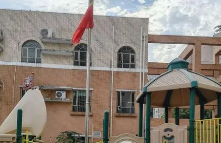 深圳紅嶺中學(xué)（集團(tuán)）石廈部附屬幼兒園