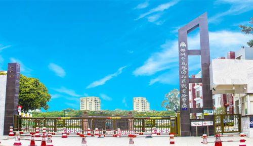 深圳鳳凰培英文武實驗學(xué)校