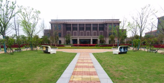 上海浦東外國(guó)語(yǔ)學(xué)校東校