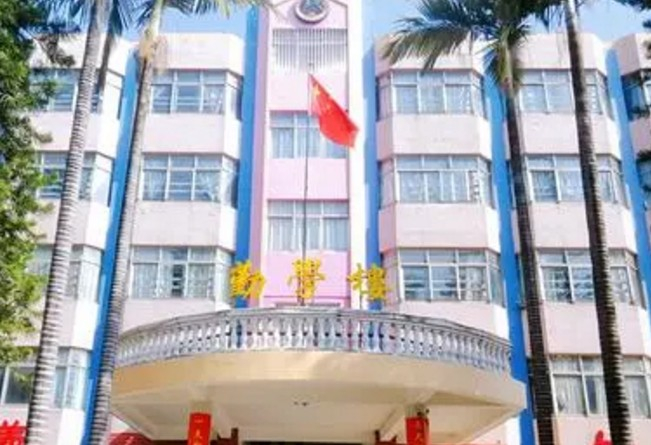 廣州金磚實驗學(xué)校