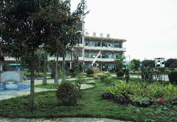 廣州花都區(qū)軍田小學(xué)