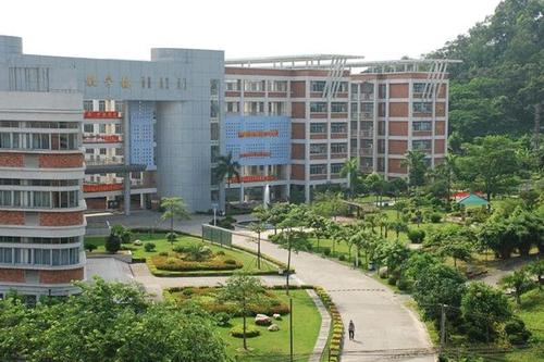 廣州廣州科技貿(mào)易職業(yè)學(xué)院