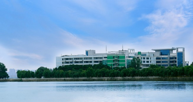 武漢武昌理工學(xué)院