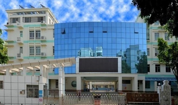 深圳怡翠實驗學(xué)校