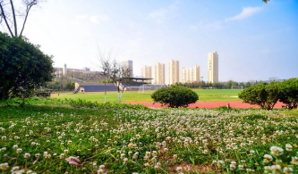 煙臺(tái)諸城市福田汽車職業(yè)中等專業(yè)學(xué)校